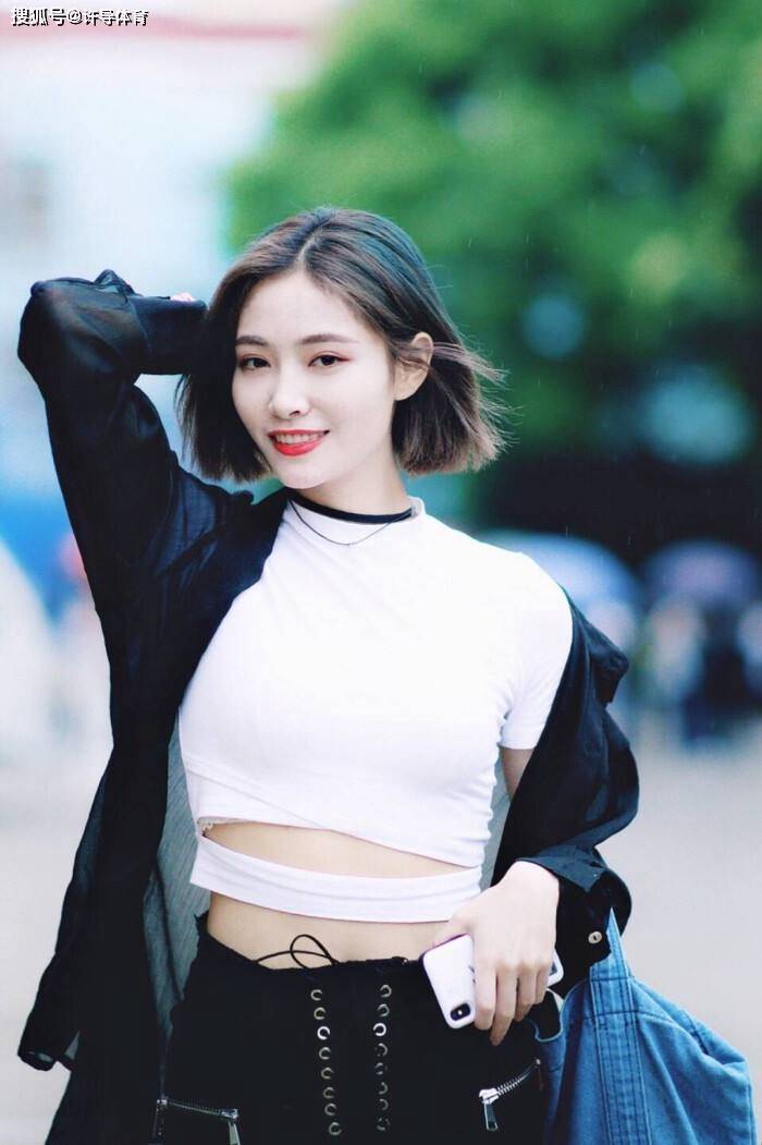 ky开元集团官网入口-
娱乐圈来自1995年的女星 她们个个都是尤物胚子 谁是你的菜(图3)